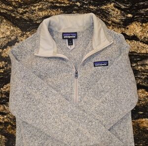 Patagonia Cream and Gray Knit Pullover